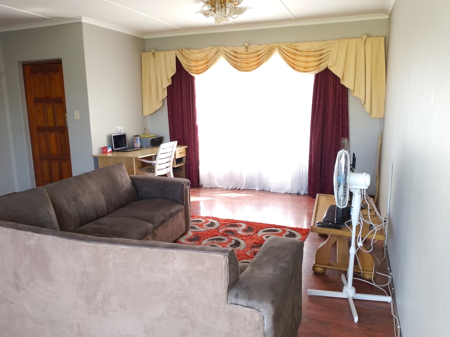4 Bedroom Property for Sale in Kwadwesi Eastern Cape